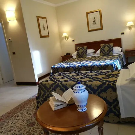 Cattani Stuart Xvii Secolo 酒店 4*