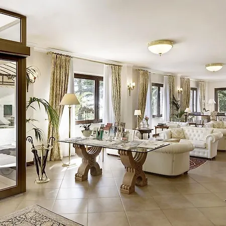 Cattani Stuart Xvii Secolo 4* Pesaro