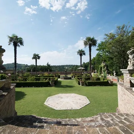 Hotel Cattani Stuart Xvii Secolo 4*