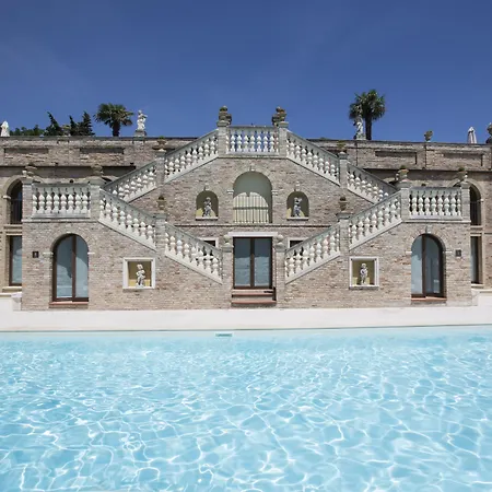 Hotell Cattani Stuart Xvii Secolo 4*