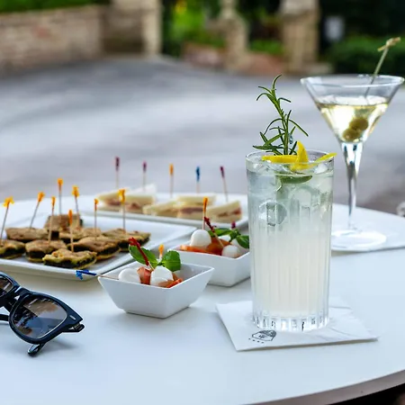 Cattani Stuart Hotel 4*