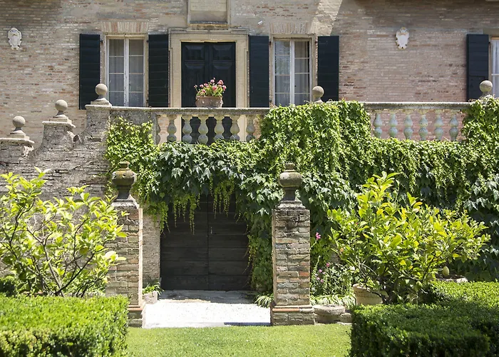 Cattani Stuart Xvii Secolo Hotel